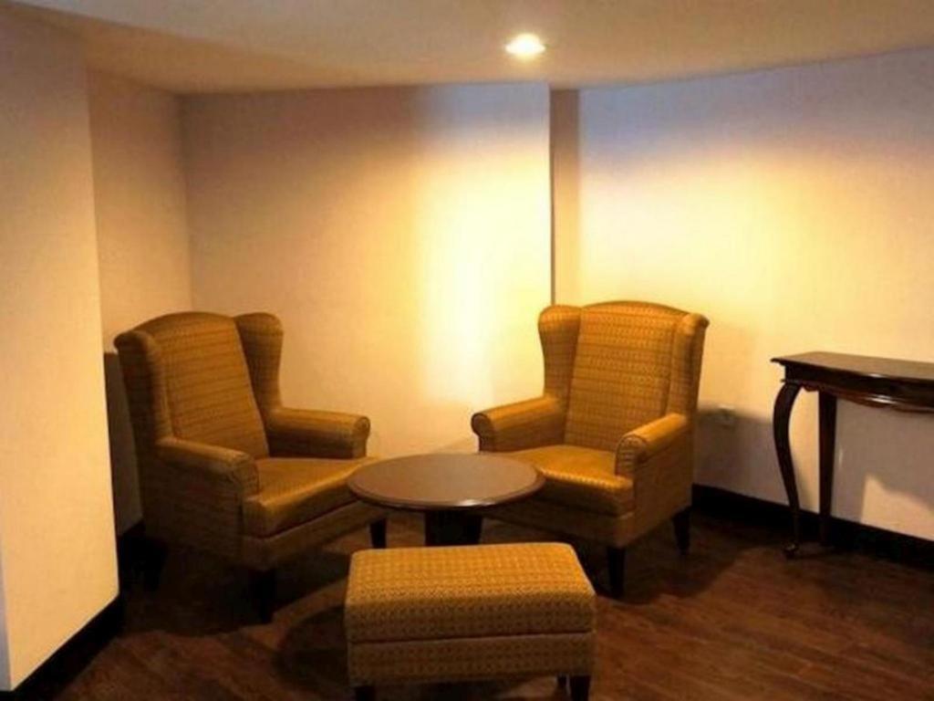 Kyriad Bumiminang Hotel Padang Kültér fotó