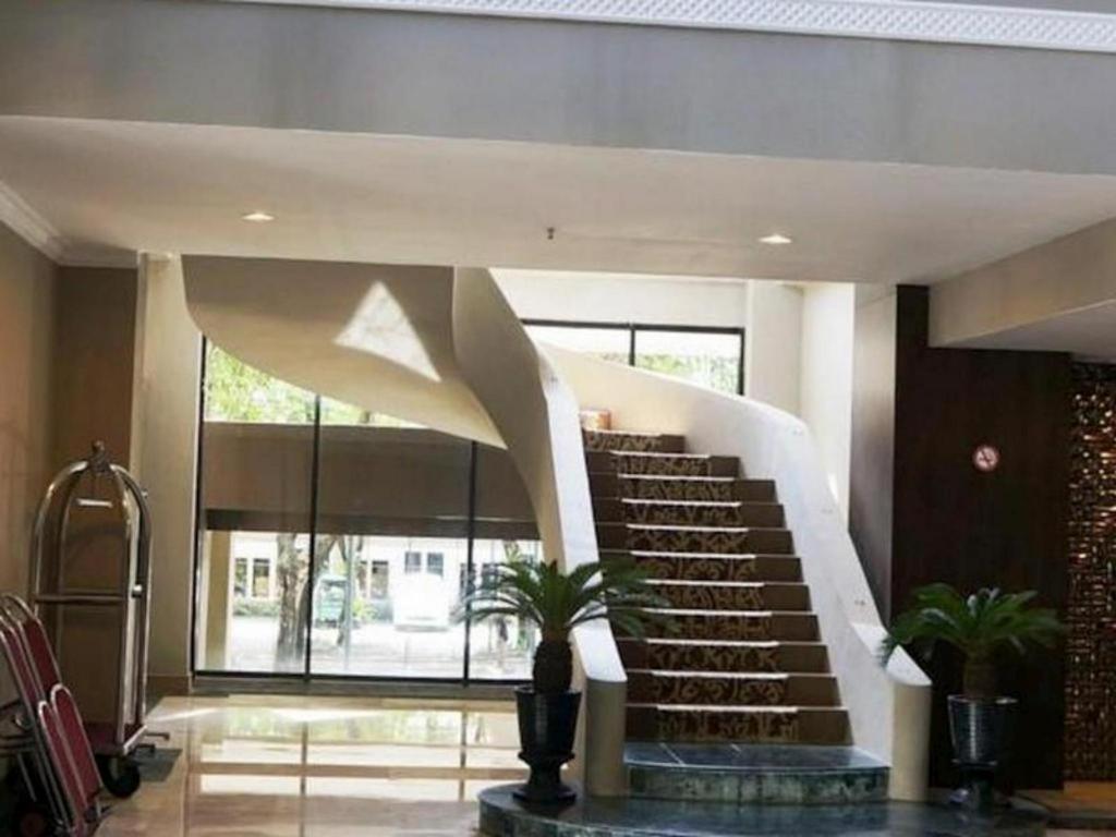 Kyriad Bumiminang Hotel Padang Kültér fotó