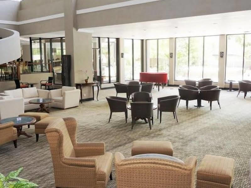 Kyriad Bumiminang Hotel Padang Kültér fotó